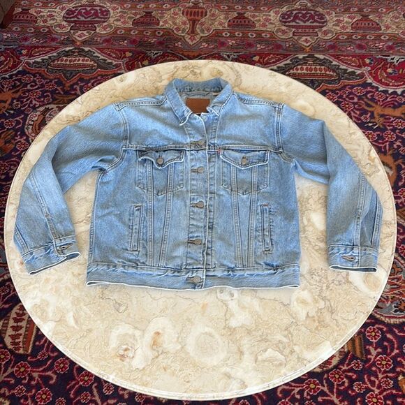 Levi’s Original Trucker Jean Jacket - Picture 8 of 16